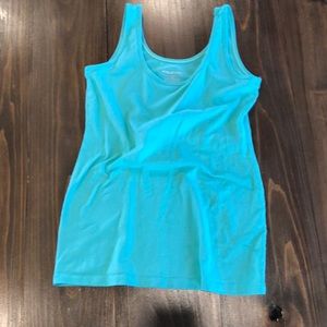 Maurice’s tank top.